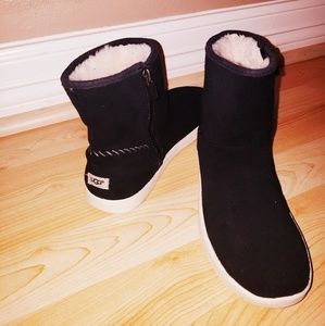 UGG ankle boots